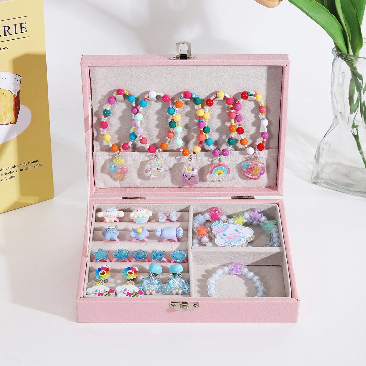 Juego de pulsera de anillo de clip de oreja de Kulomi de dibujos animados Caja de regalo Caja de joyería exquisita princesa para niños Regalo de cumpleaños para niñas
