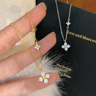 S925纯银四叶草项链女爆闪微镶锆石小花轻奢百搭高级感锁骨链批发