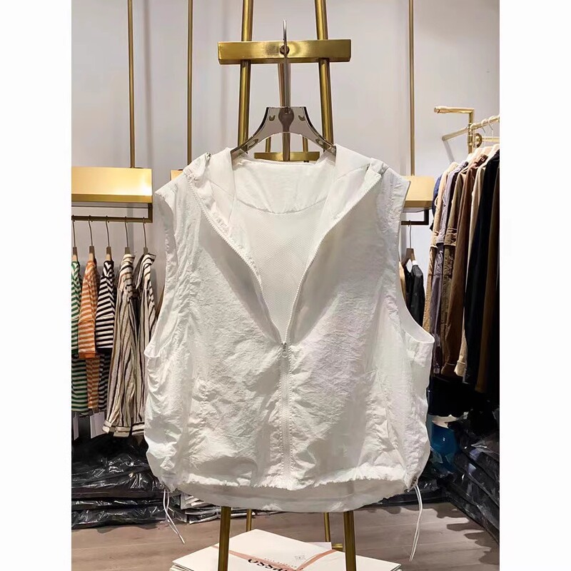 Summer hooded casual sleeveless vest sun protection clothing fashion outdoor thin waistcoat vest jacket jacket wholesale