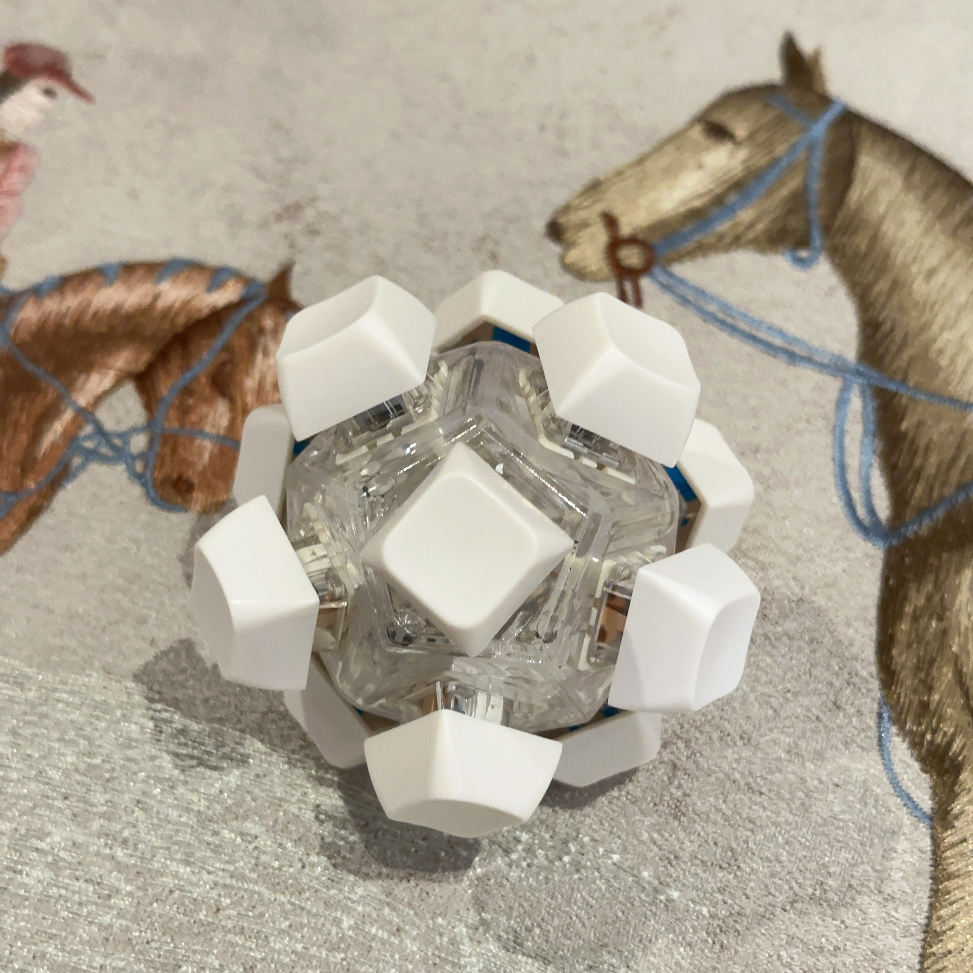 12-key transparent shell - white keycaps