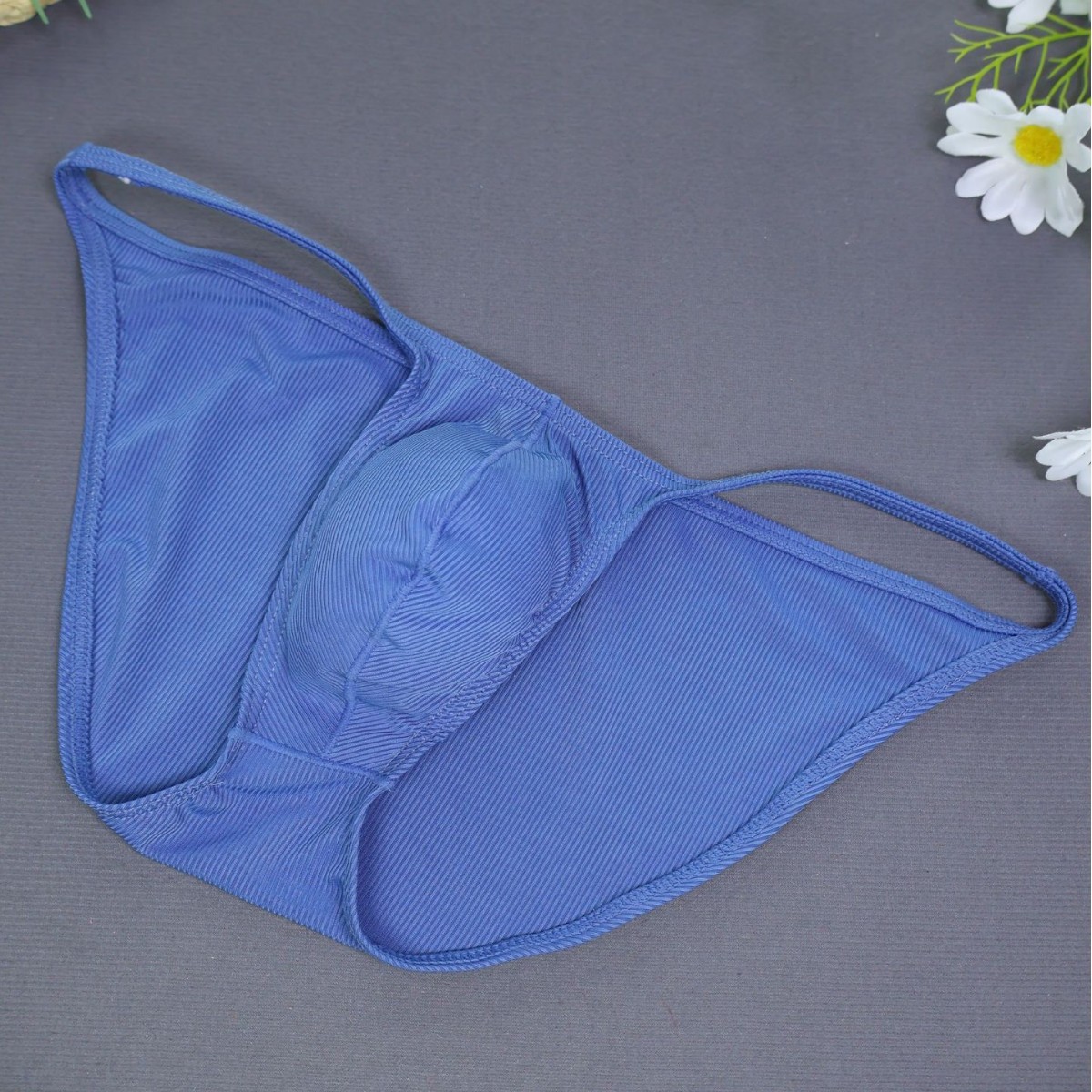 Wholesale Men's Rowan Quick-Drying Briefs Youth Skin-Friendly Sexy Boys Low-Waist Solid Color Men