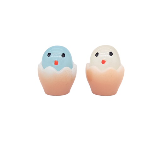 Shell-cracking egg night light resin accessories DIY creative miniature landscape model cute cartoon toy gift stationery