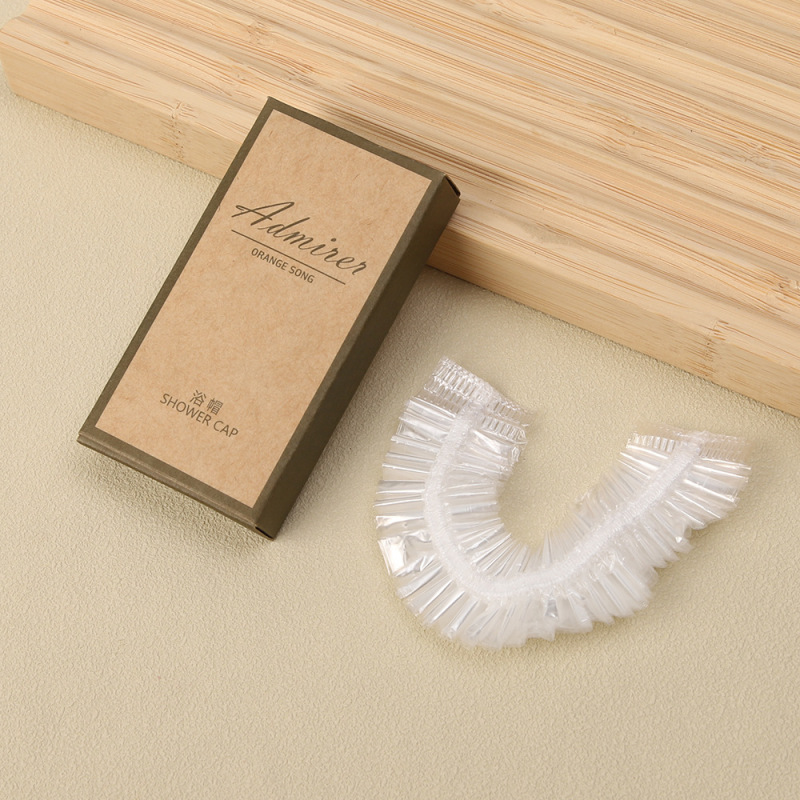 クラフト紙のトイレタリー、使い捨て歯ブラシ、歯磨き粉、くし、ホテル、B&B、旅館、客室、おもてなし、旅行|undefined