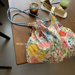 休暇中の小さな花のひもを引くキャンバスのショルダーバッグは大容量の薄いinsを包みます。