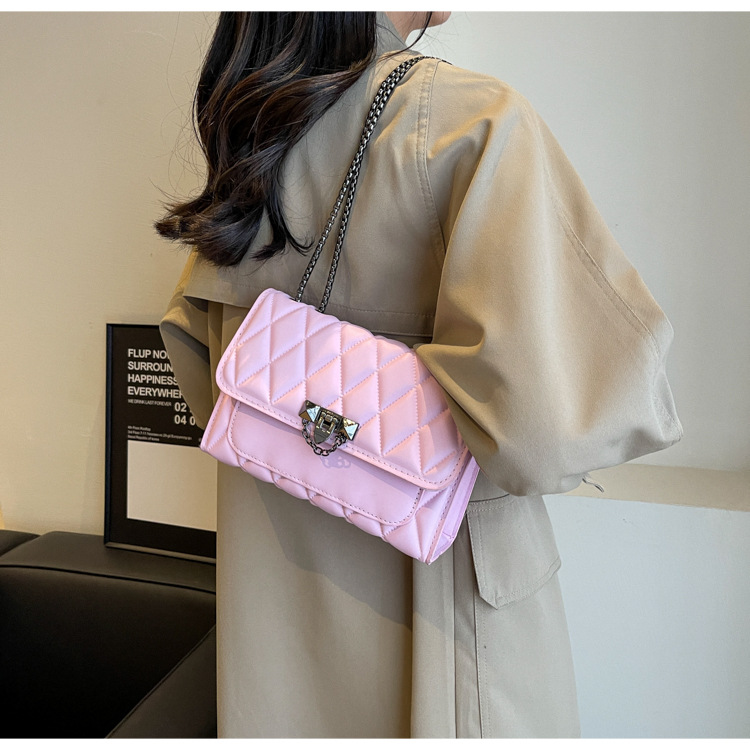 Alta textura nicho diseño personalizado moda bolso de las mujeres 2024 invierno nueva cadena rombo solo hombro bolsa de las axilas