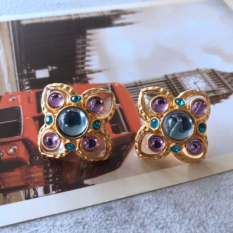14g Weight 925 Sterling Silver Ear Needle Material No Inlaid Inlay Material Earrings, Ear Studs Classification Travel Occasion Alloy Material Printing Pattern Women'S Gender Fashion Style Grey, Green, Silver Color Fashion Printing Alloy No Inlaid Earrings Ear Studs 20