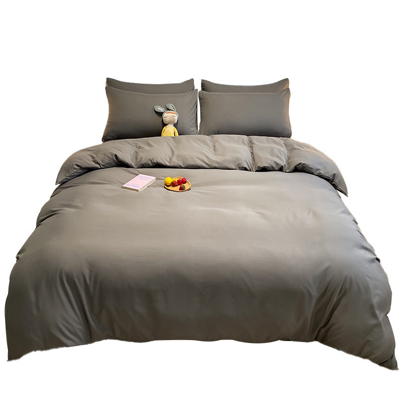 Color sólido, cuatro piezas de ropa de cama, cubierta de sábanas molidas, cubierta de dormitorio de estudiantes con tres piezas de algodón lavado