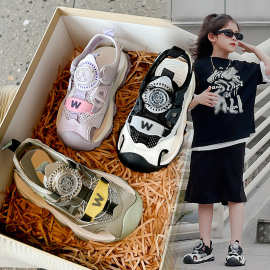 品牌童凉鞋2024年新款女童运动凉鞋包头夏款儿童中大童时尚沙滩鞋