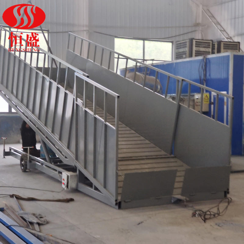 卸牛台 装卸牛平台 卸牛卸车平台斜坡移动自动上牛通道卸牛升降机