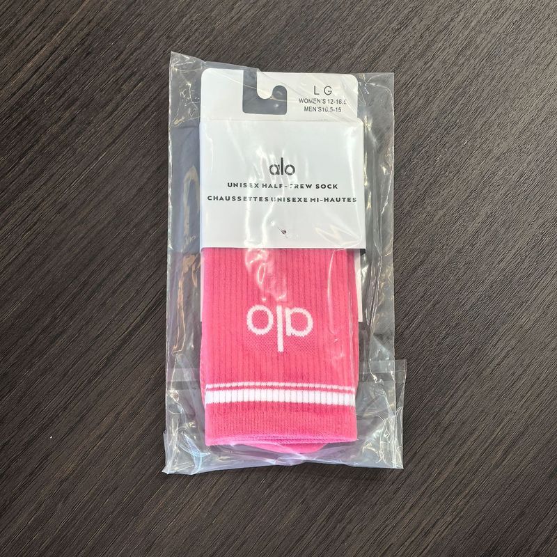 alo秋冬用ロング丈ピラティスソックス ランニングフィットネスファッション 吸汗通気性 輸出用個別包装 ヨガソックス|undefined