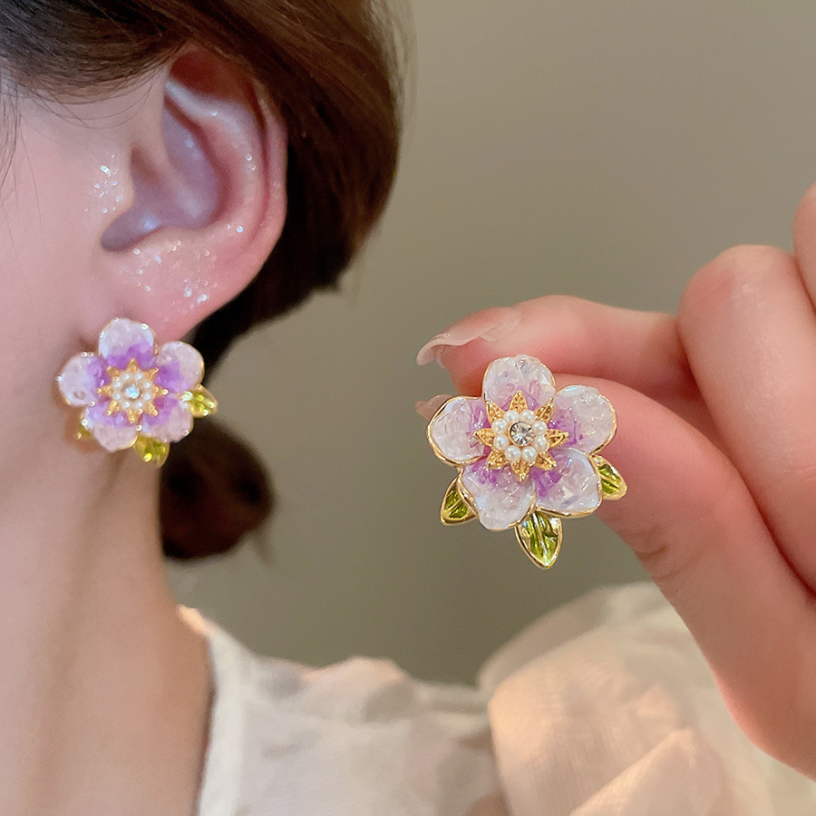 Pendientes de flores de color dopamina de verano Pendientes de todo fósforo de nicho fresco Pendientes de lujo de alta gama de moda al por mayor