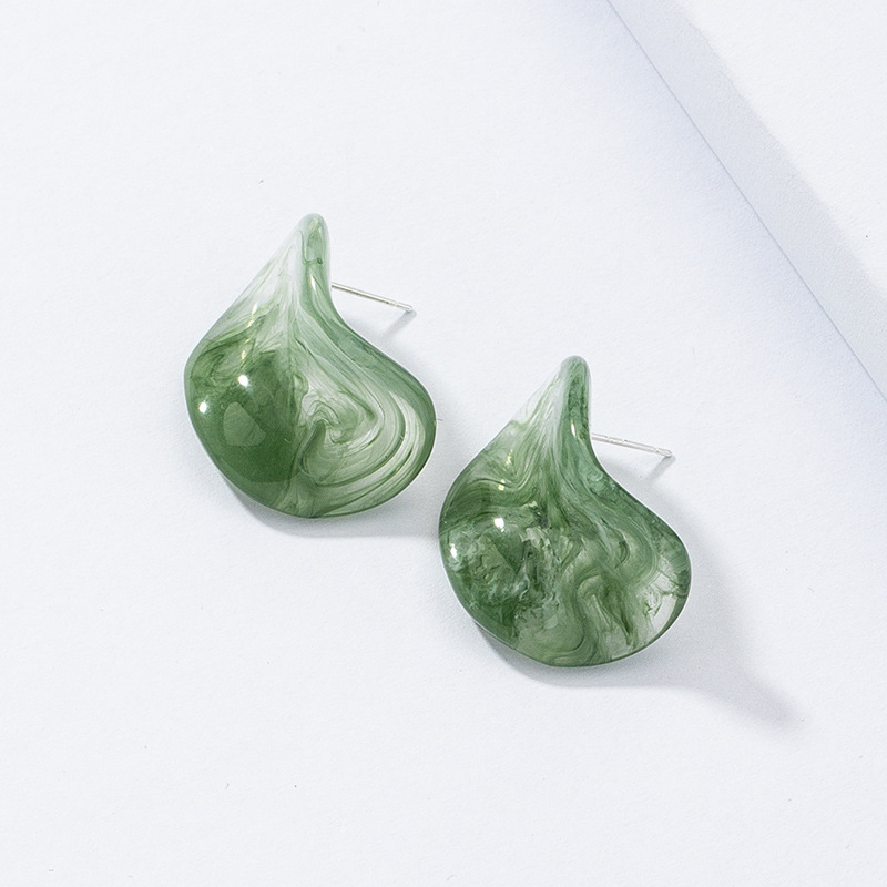 Wholesale Retro Resin Earrings Set display picture 6