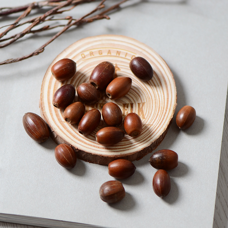 森系天然ドングリの飾り手作りのドライフラワーのペンダント