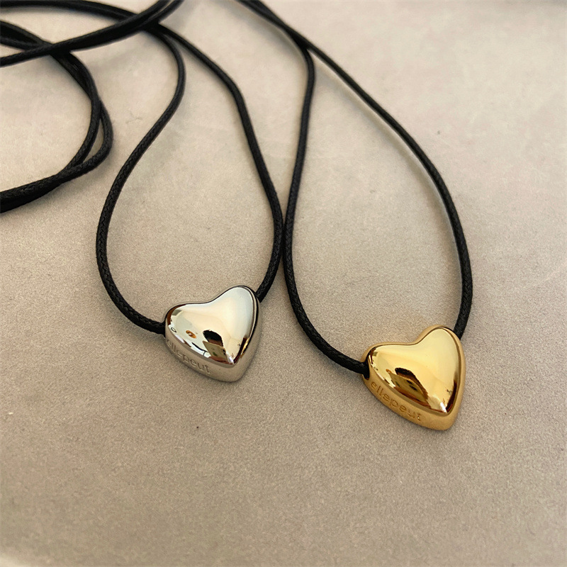 Daily Occasion Copper Material Simple Style Heart Shape Copper Plating Necklace