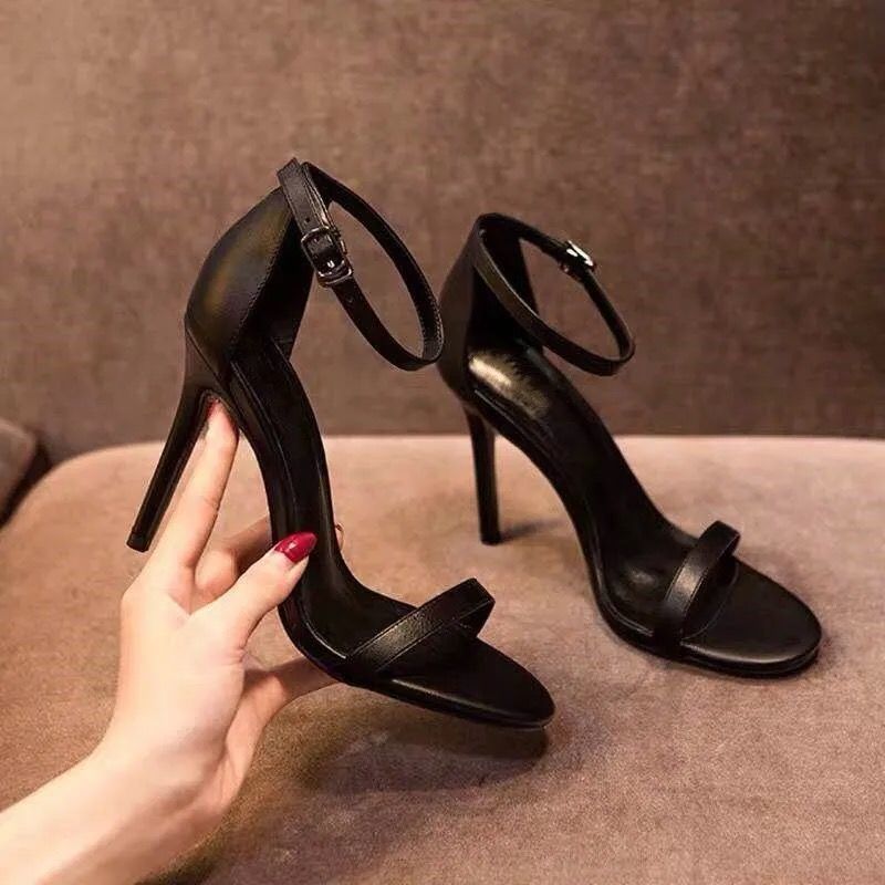 Elegant apricot fashionable women's summer sandals