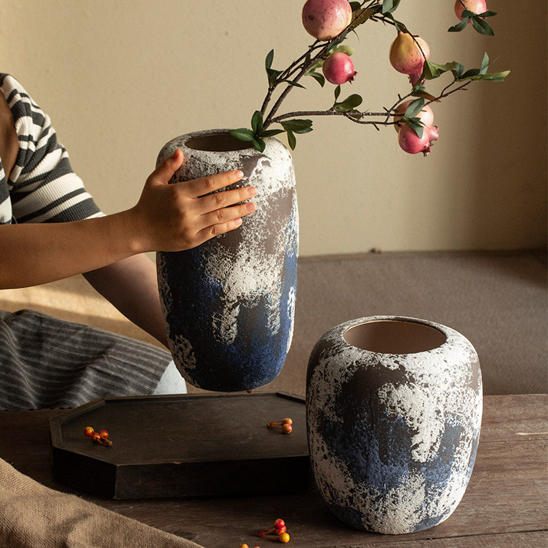 Blue stoneware pot tabletop vase floor-standing flower ware handmade kiln color bubble frosted glaze porch Blue stoneware pot tabletop vase floor-standing flower ware handmade kiln color bubble frosted glaze porch