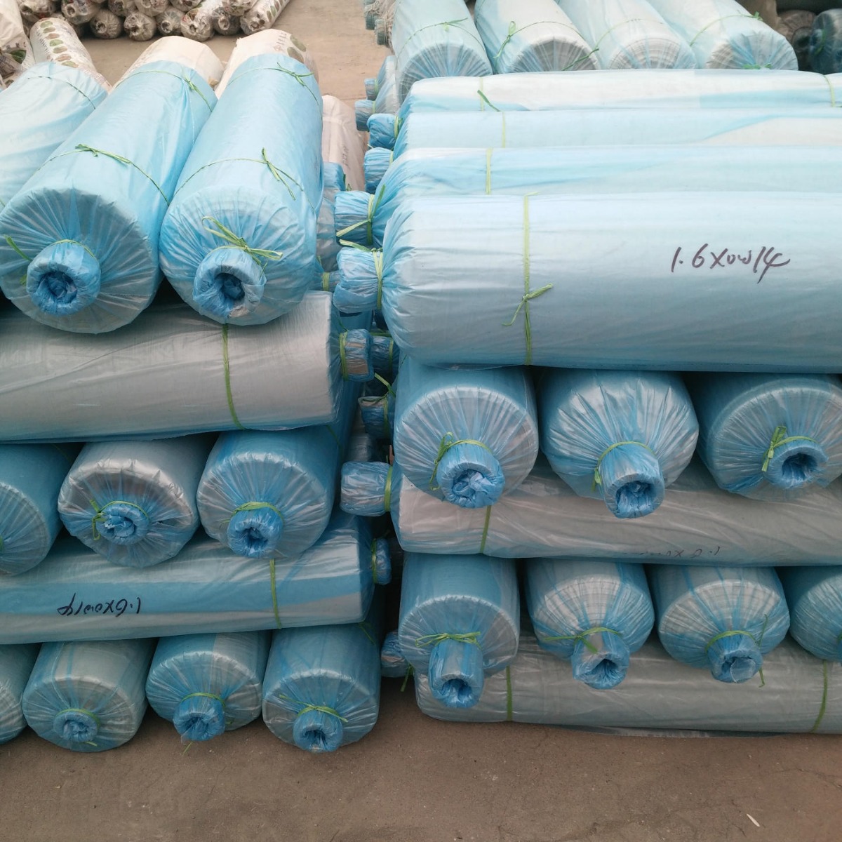 ���̱����������ñ�Ĥ���泵Ƥ�ñ�Ĥ