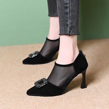 方扣高跟鞋四季单鞋绒面新款水钻气质黑色女鞋子法式网纱气质尖头