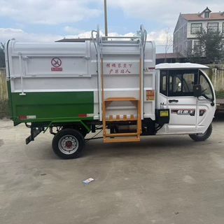 3方挂桶垃圾车侧挂垃圾车 侧挂桶垃圾车加工定制 自装自卸垃圾车
