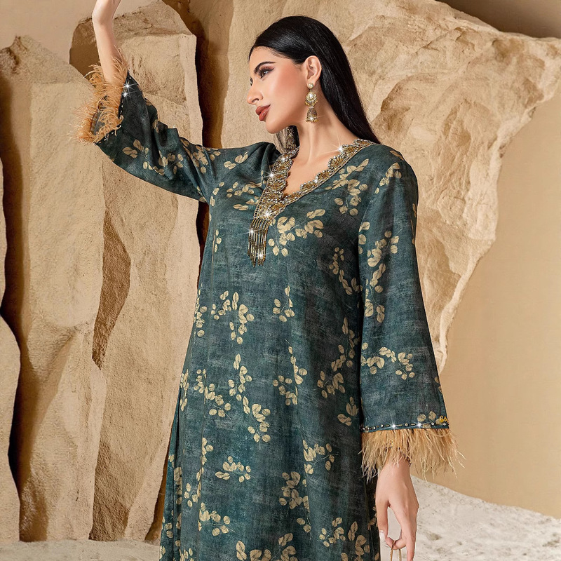 Ba5074 Retro Printed V Neck Long Skirt with Feather Cuffs and Diamond Embellished Neckline, Lazy Holiday Style Robe