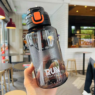 ������ˮ���\�ӼӺ�1500ml������������̫�ձ��͸ߜ�͸������ˮ��