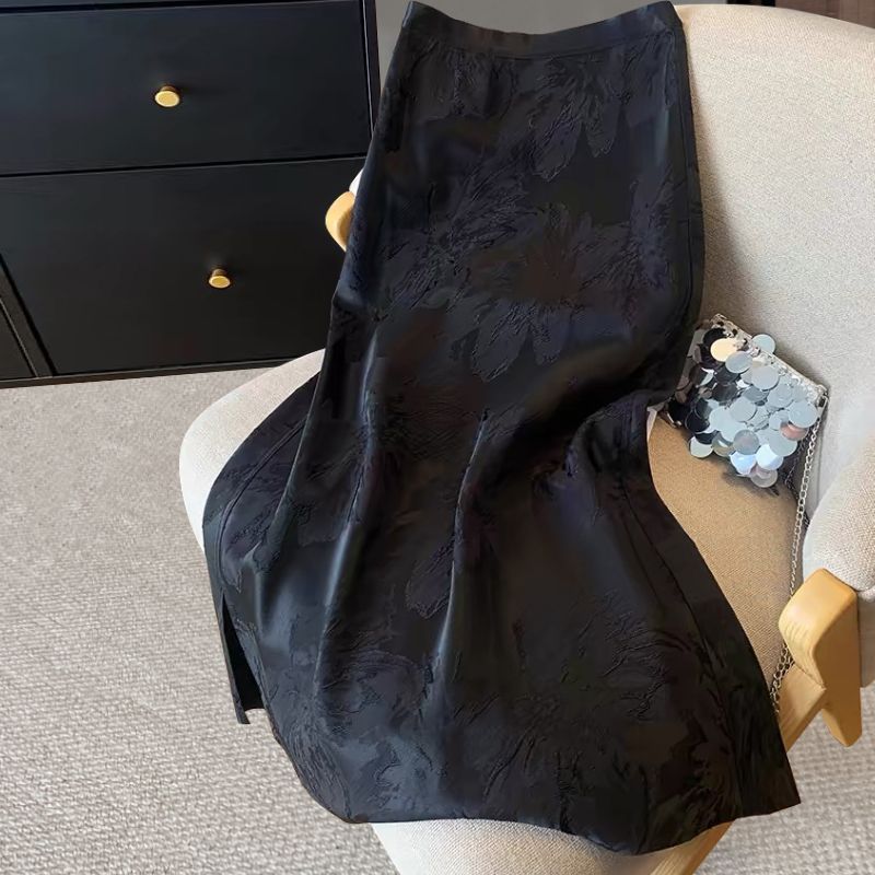 New Chinese Style National Style Satin Black Skirt Women's Spring and Summer 2025 New High-end Elegant Mid-length Horse-faced Skirt