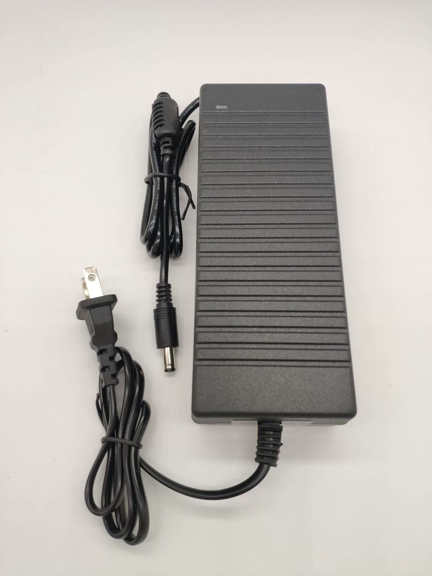 Адаптер питания 24v5a 120 Вт Высокая мощность двигателя Водяной насос адаптер 24 В постоянного тока импульсный источник питания