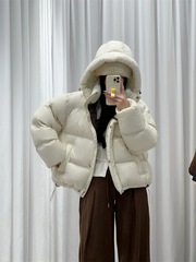 彧言泡芙羽绒服女短款宽松2025新款冬装90白鹅绒面包服外套加厚潮