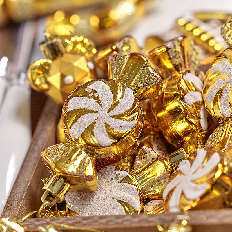 Bola de Navidad dorada Bola de forma especial Adornos navideños Colgante Decoración de árboles de Navidad Disposición Bola colgante Bola de colores