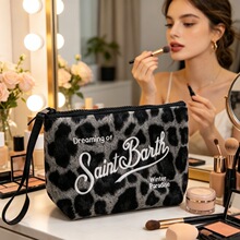 �����ֻ�ŷ����Ůʿ����ʱ�л�ױ���ɰ���Я����ϴ������ˮǱˮ��