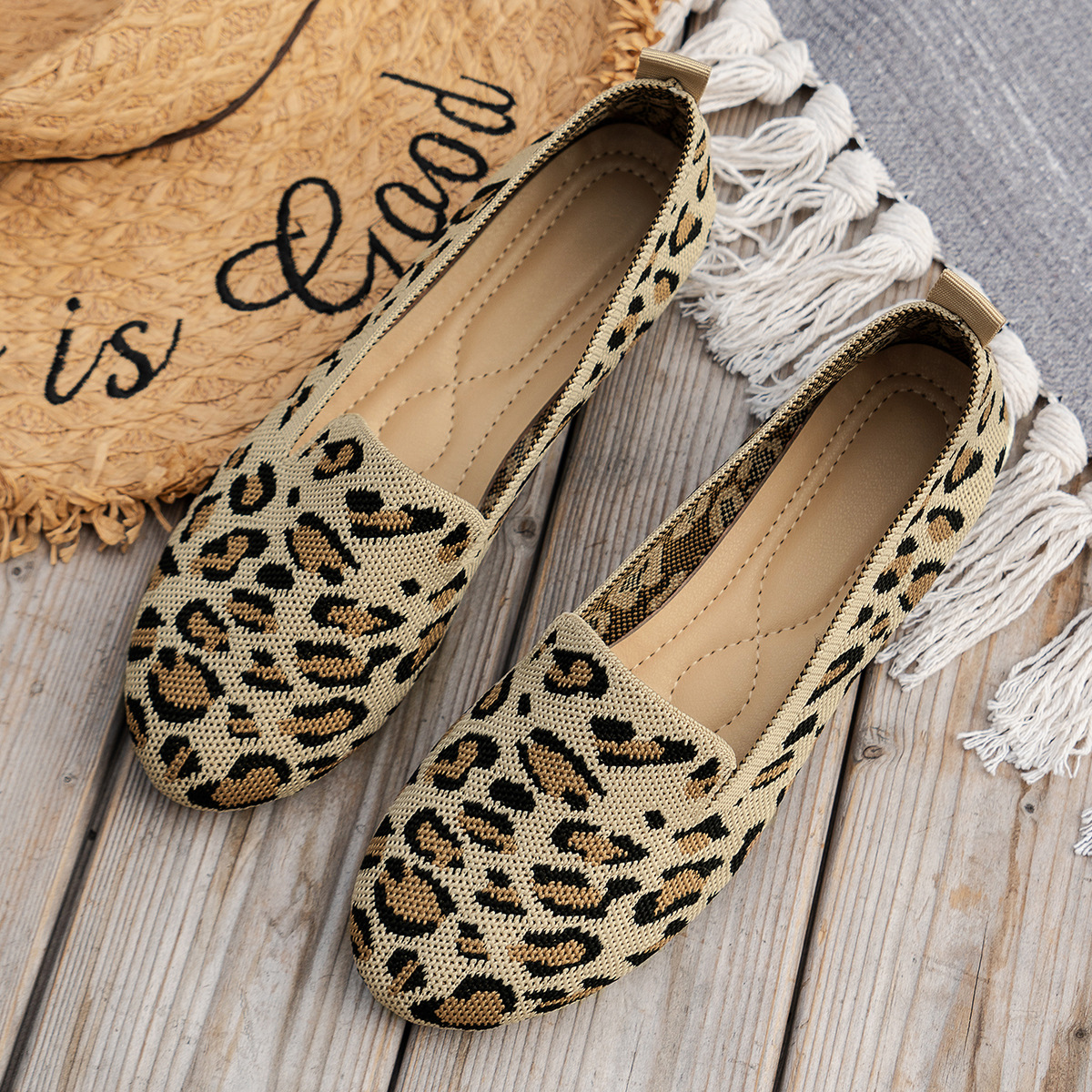 2023 New Casual Women's Shoes, European And American Style, Round Toe, Low Heel, Flat Sole, Comfortable Outdoor Wear,_vogvips.com
