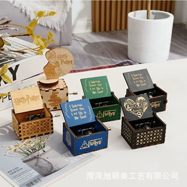 音乐盒;木质工艺品;收纳架