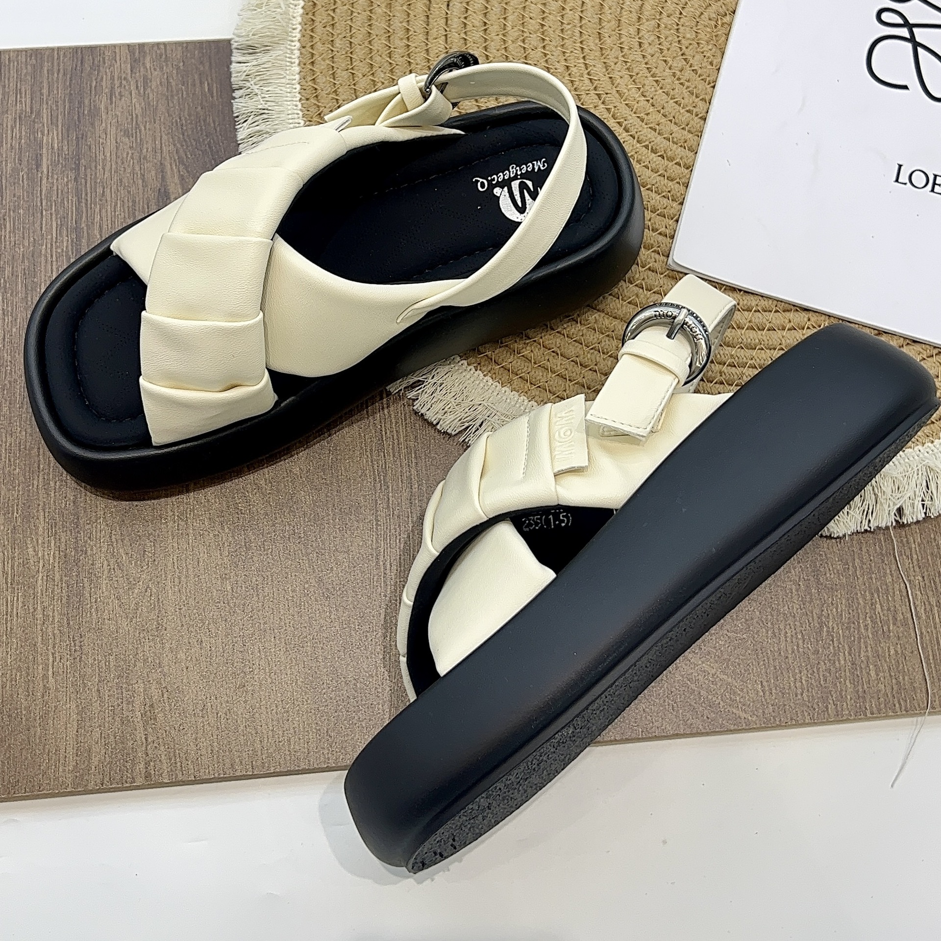 Universal comfortable sandals platform open toe for leisure