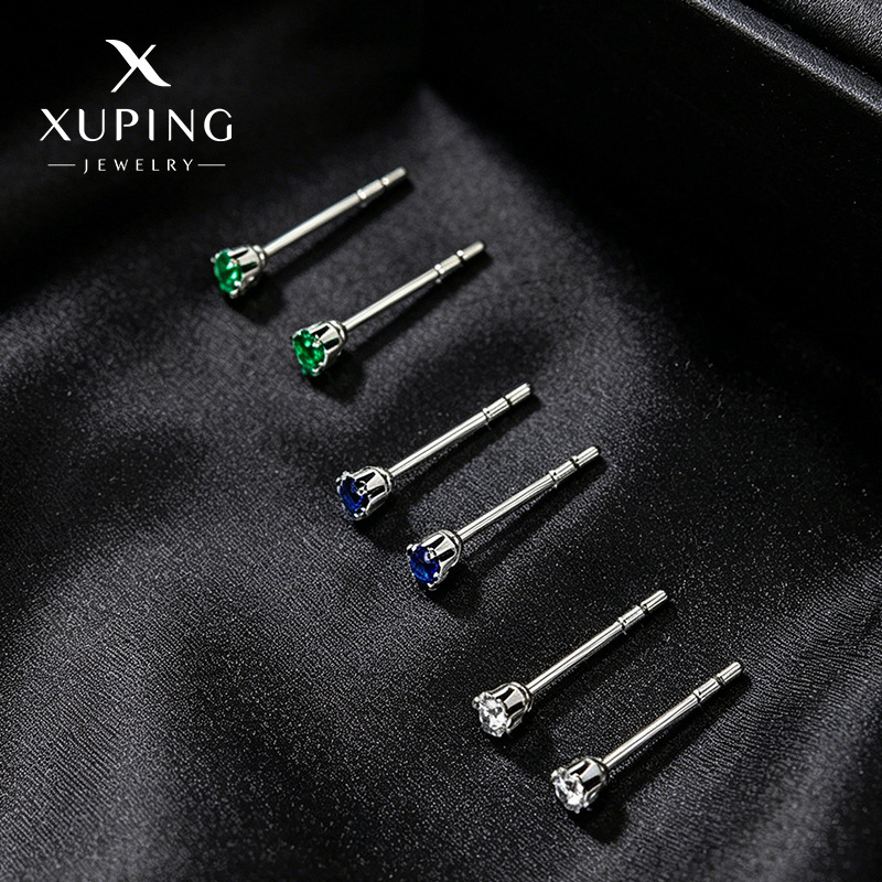 Xuping Europa y los Estados Unidos comercio exterior transfronterizo clásico simple accesorios de seis garras pernos de orejas exquisitos y pequeños pernos de orejas diarios fáciles de usar al por mayor