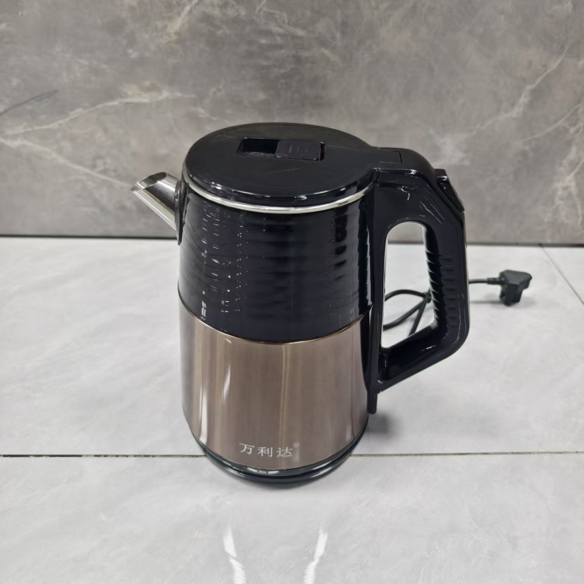 1830 전기 주전자 골드