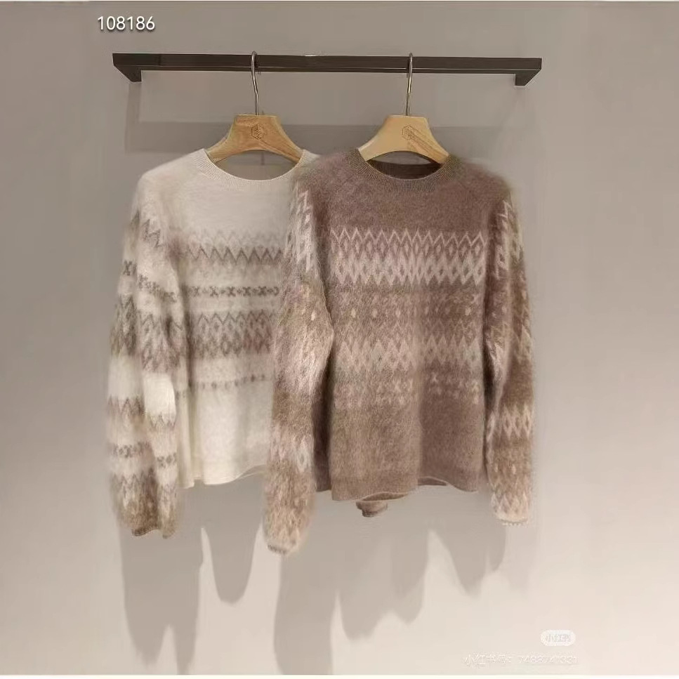 후베이 스타일 2024 겨울 새로운 라운드 넥 페어 섬 브러시 긴 소매 쉘 손 자수 풀오버 캐시미어 스웨터