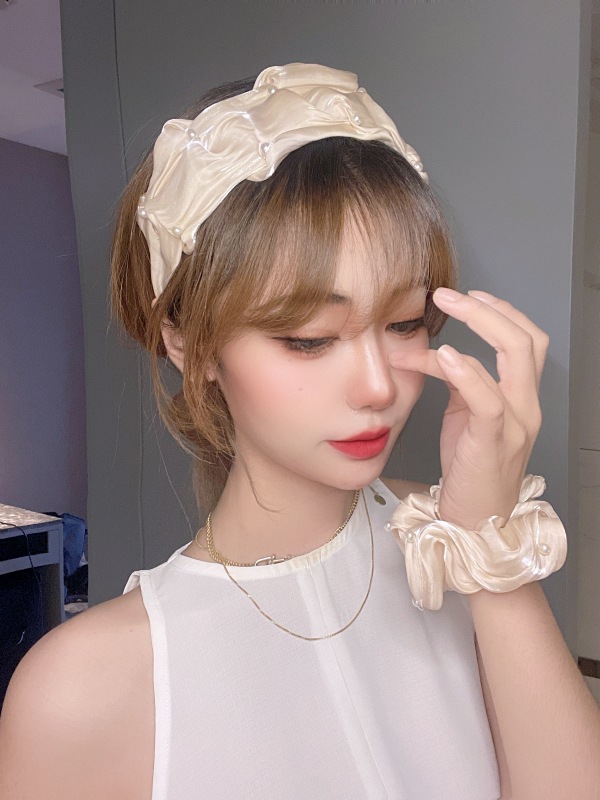 98g Weight Headwear Classification Travel, Festival Occasion Geometric Pattern Korean Jewelry Pearl Satin Folds Hairband 2021 New Hair Scrunchies