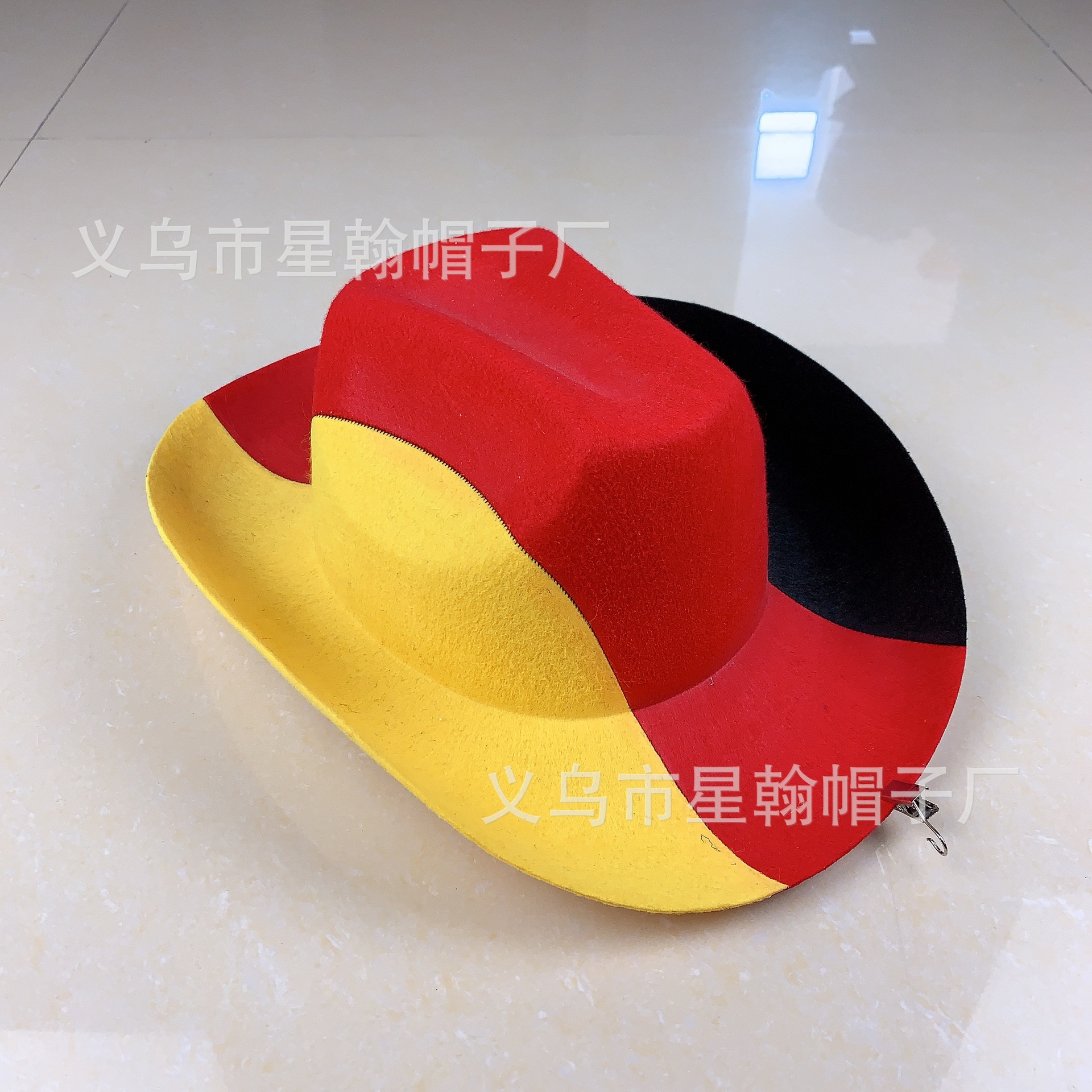 Copa Mundial de Fútbol de Estados Unidos, Canadá, México, Estados Unidos, México