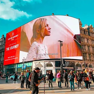 Outdoor Waterproof Led Display Screen Super Bright High-Definition Full-Color Advertising Large Screen Outdoor Splicing Led Display Screen