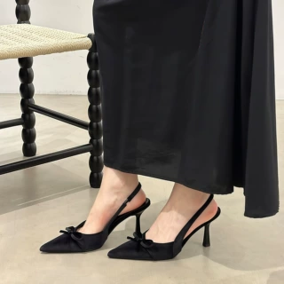 初遇季尖头单鞋女2026新款春季鞋子配裙女鞋气质高跟鞋绒面细跟包