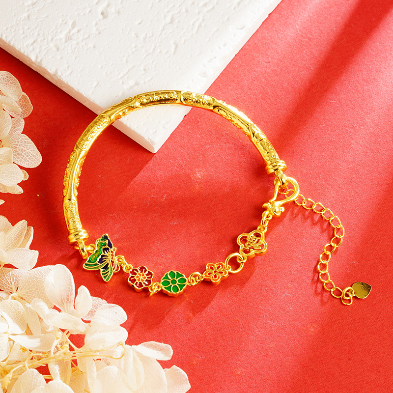 Nuevo estilo oro mariposa amor flor pulsera seguro feliz aleación de cobre todo-Partido chica pequeña pulsera Pequeño Libro Rojo mismo estilo dulce