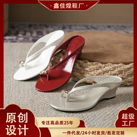 女式时装单鞋;高跟凉鞋;女式皮靴