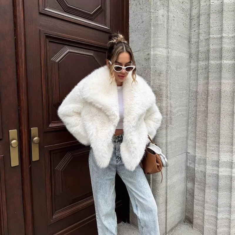 Cross-Border 2025 Winter New Environmentally Friendly Fox Fur Outwear Women's Lapel Fur Thickeneded Fashionable Young Outwear