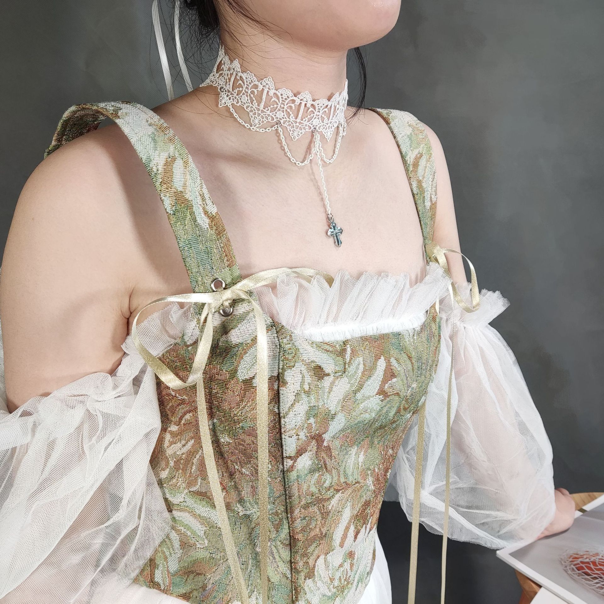 1101Green peony (3).jpg