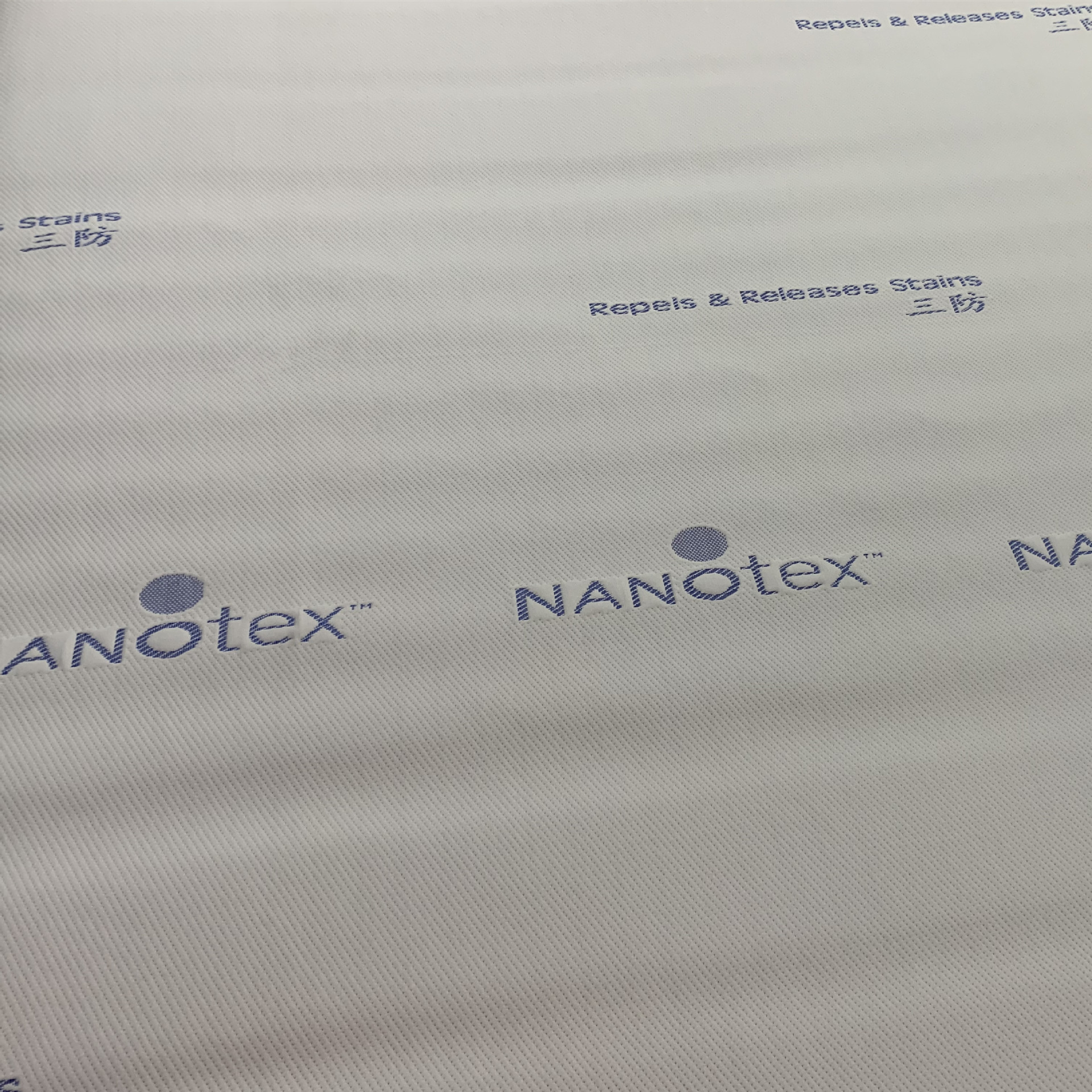350 gramos de colchón de tres funciones de prevención se puede hacer tela jacquard impermeable a prueba de agua a prueba de aceite a prueba de contaminación
