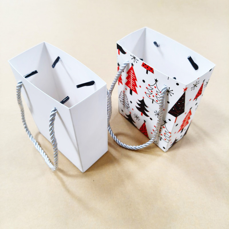 스타일 18-A6 종이 봉투; 빈 선물 상자