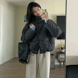 黑色格子羽绒服女短款新款设计感毛呢美式复古加厚学生面包服外套