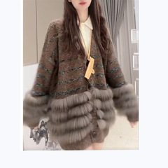 灰色V领长袖毛衣外套女2025秋冬新款减龄洋气轻奢百搭高级感开衫