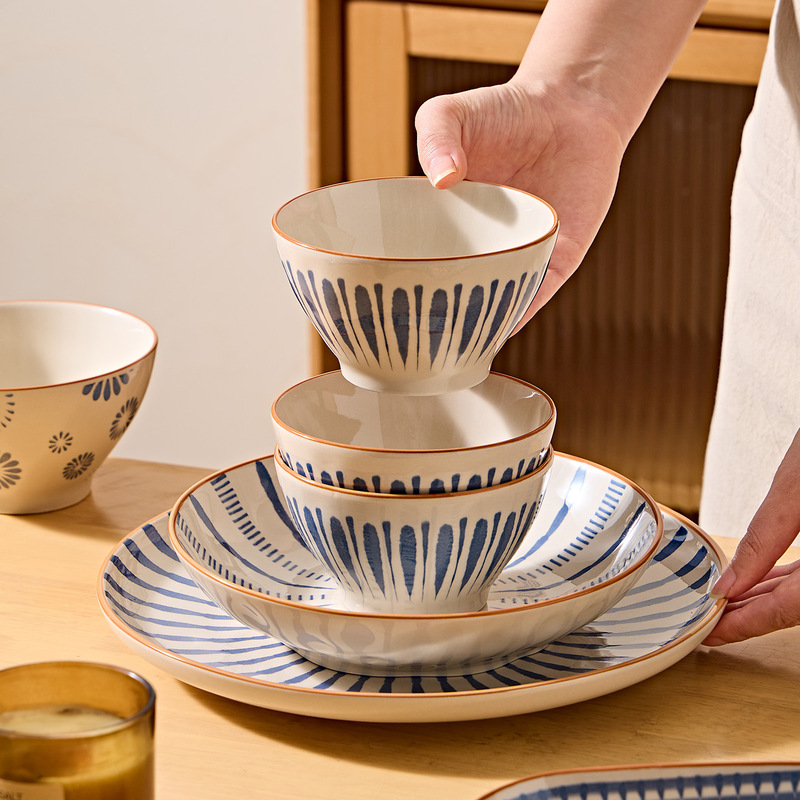 Japanese-Style Underglaze Colored Household Rice Bowls, Particularly Beautiful Tableware Small Bowls, 2026 New Model Ceramic Eating Bowls