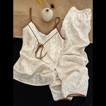 �F؛)�͹�����ʽ����߼��е���˯��Ů�ļ����b��a�Ҿӷ��ɼ���